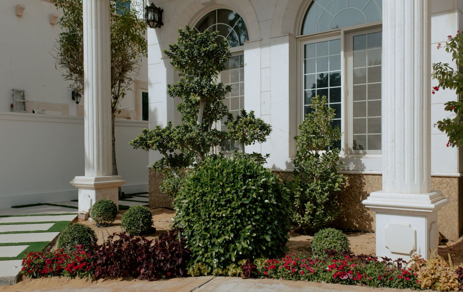 Landscape maintenance service Dubai