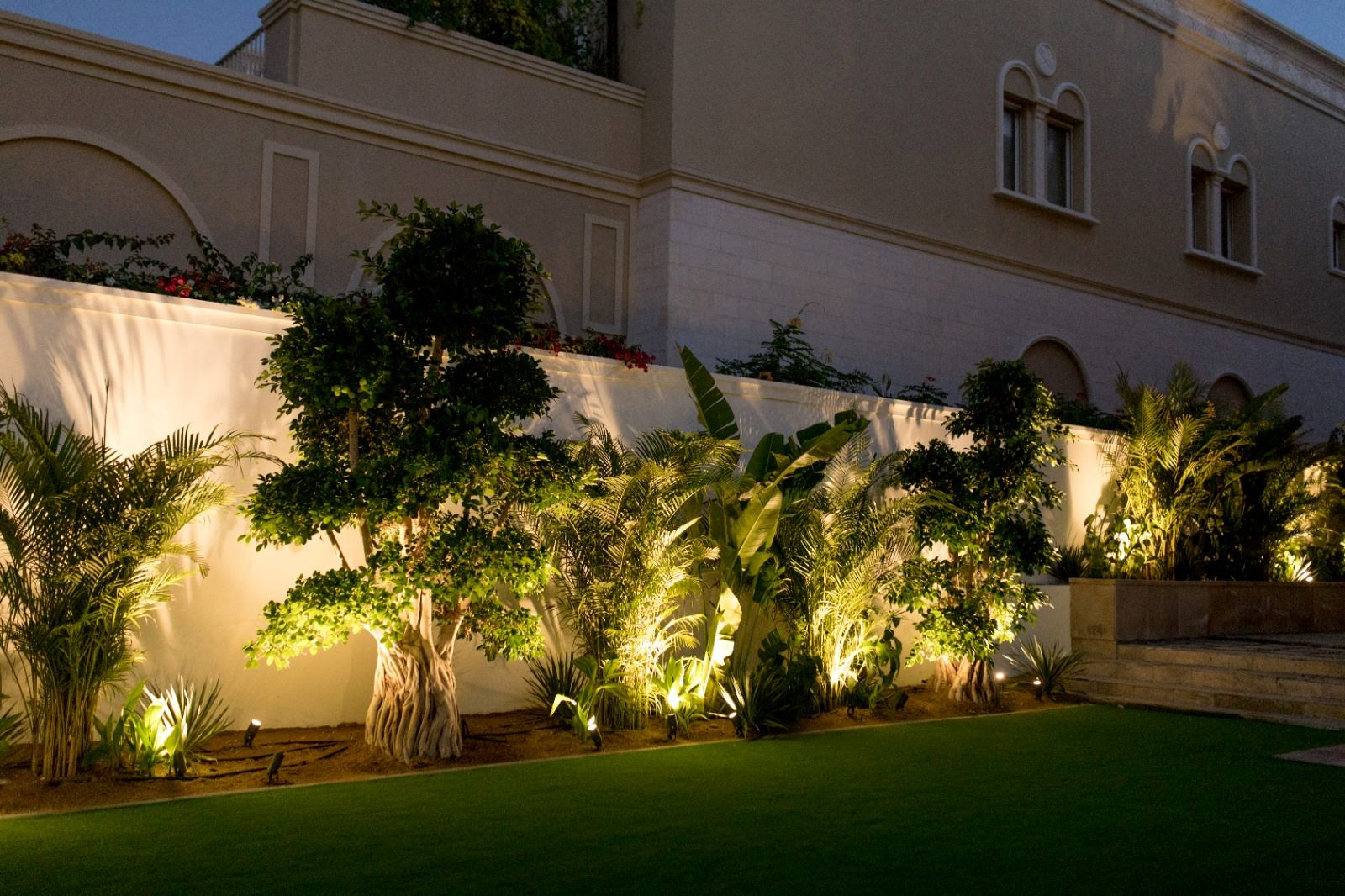Outdoor lighting Grand Builder Dubai