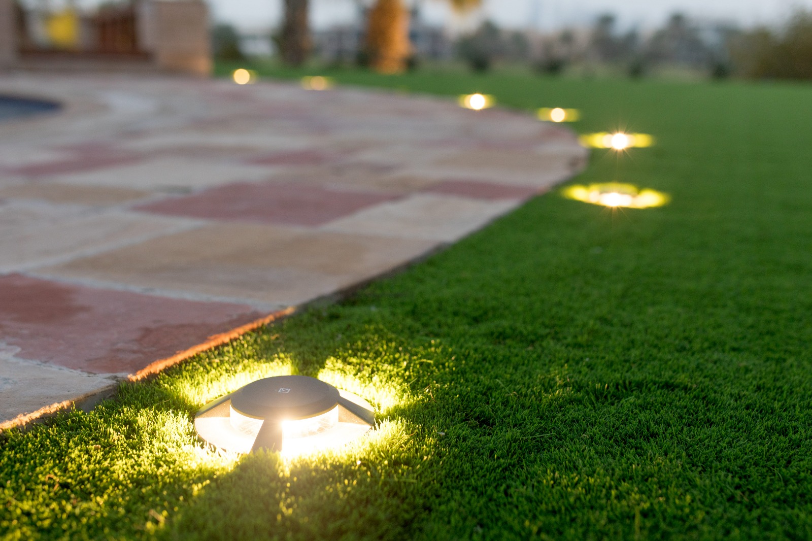 Outdoor lighting Emirates Hills