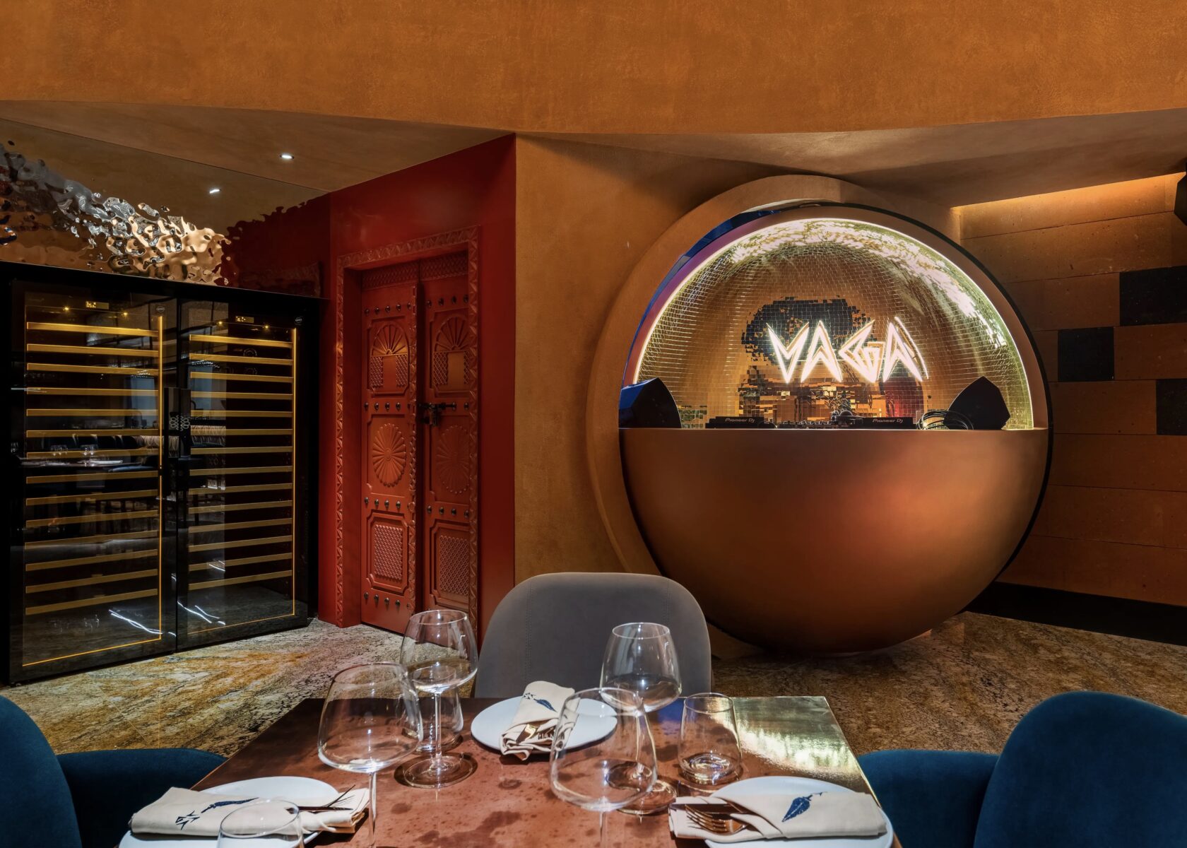 Restaurant fit-out Bluewaters Island β Grand Builder