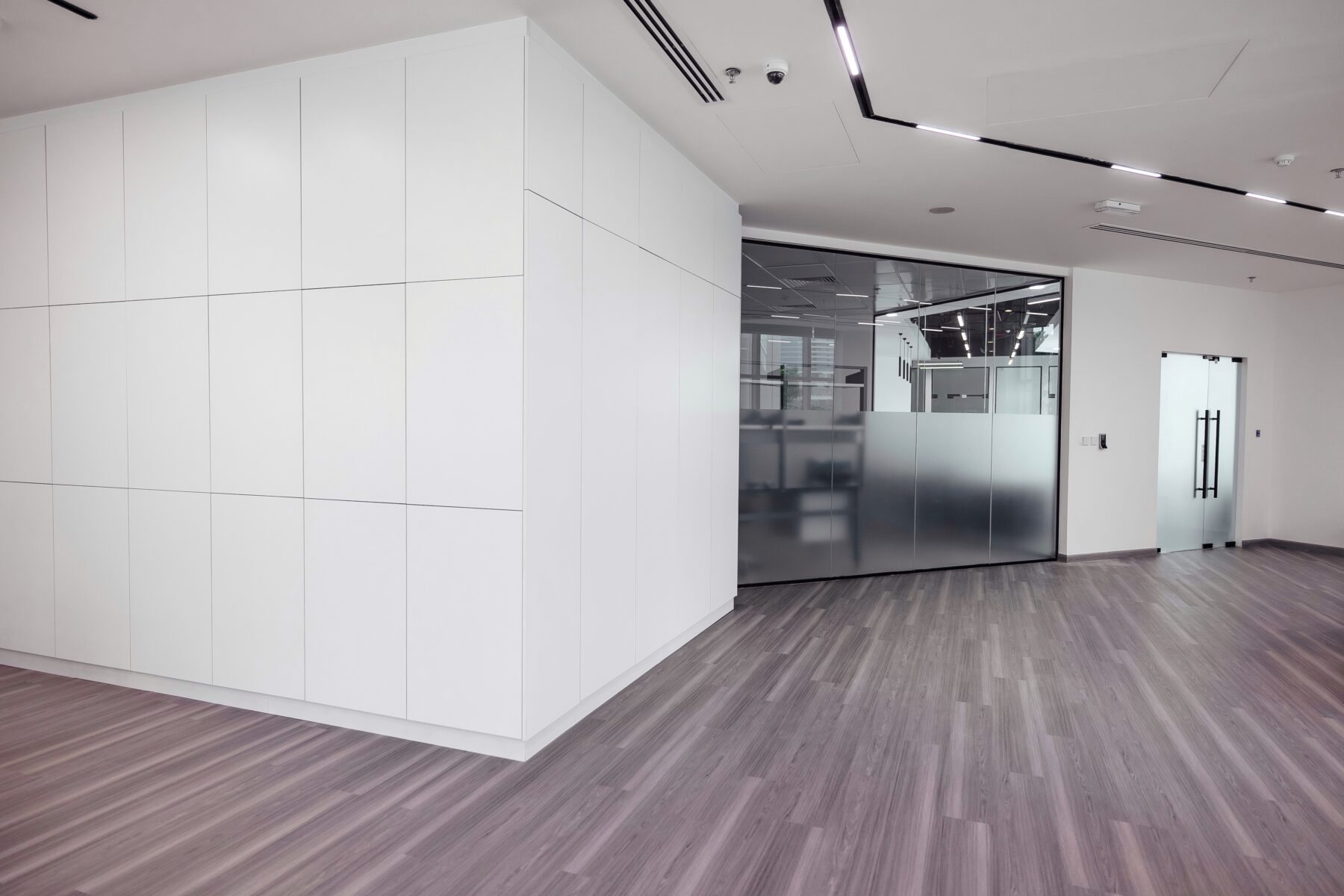 Custom commercial furniture and fit-out Dubai — Grand Builder