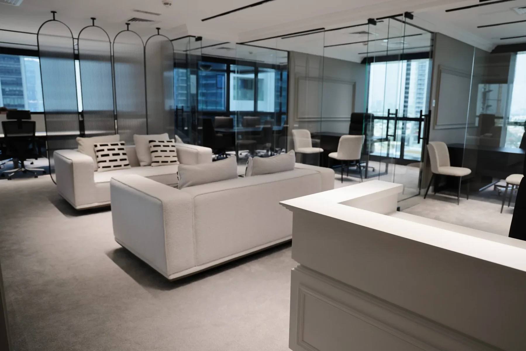 Turnkey office fit-out for resale Dubai — Grand Builder